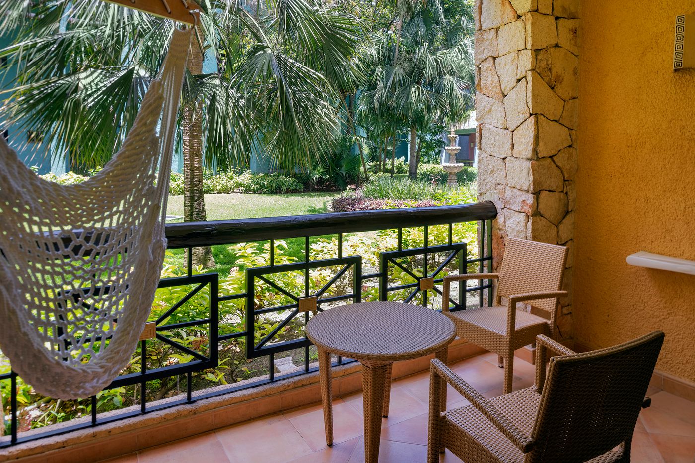 Iberostar-Selection-Paraiso-Maya-Suites-Room-18