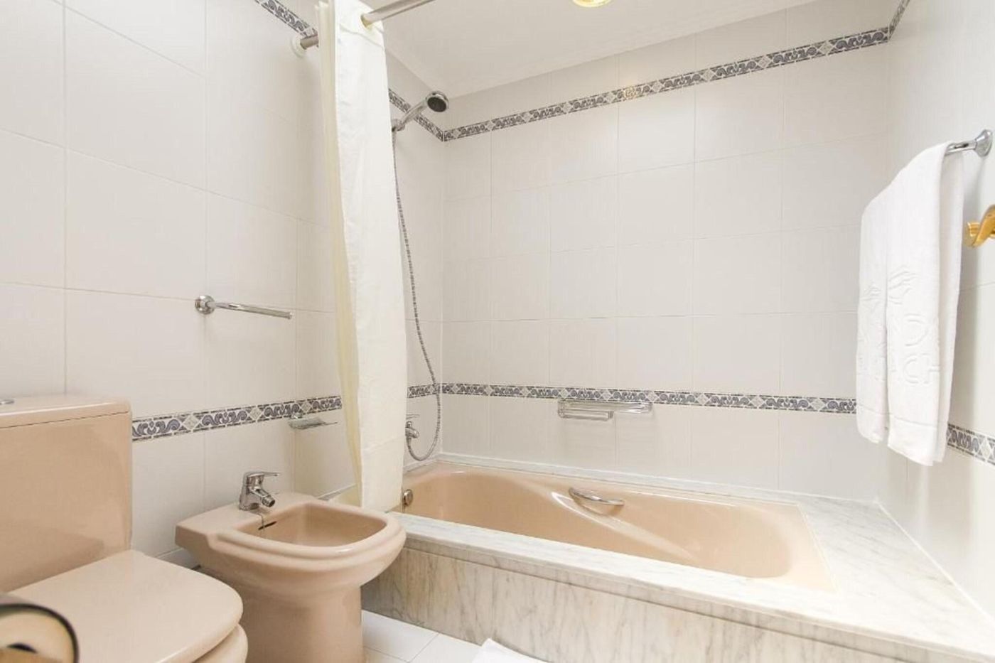 Sands-Beach-Resort-Room-32