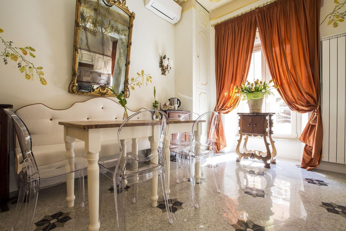 Trastevere-Royal-Suite-Lobby-15