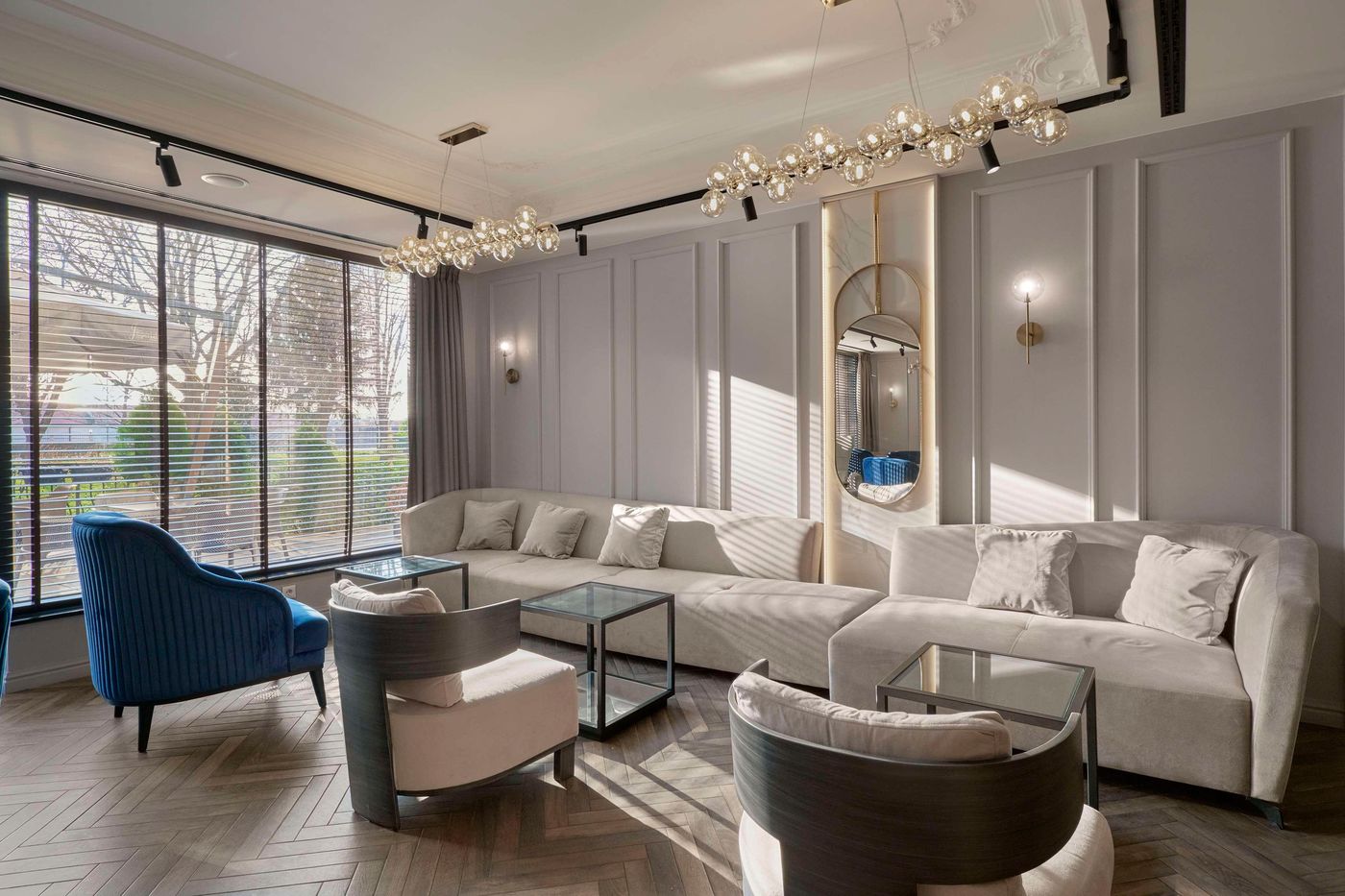 Imperial-Plovdiv-a-member-of-Radisson-Individuals-Lobby-16