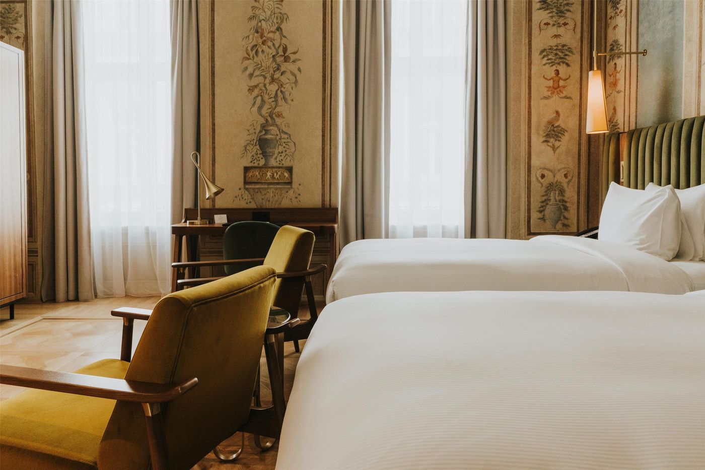 Hotel-Saski-Krakow--Curio-collection-by-Hilton-Room-53