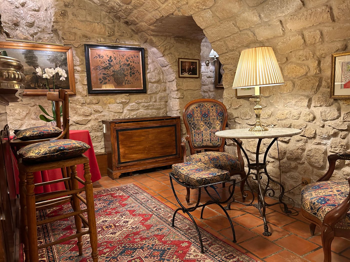 Duc-De-Saint-Simon-Saint-Germain-Bar-15