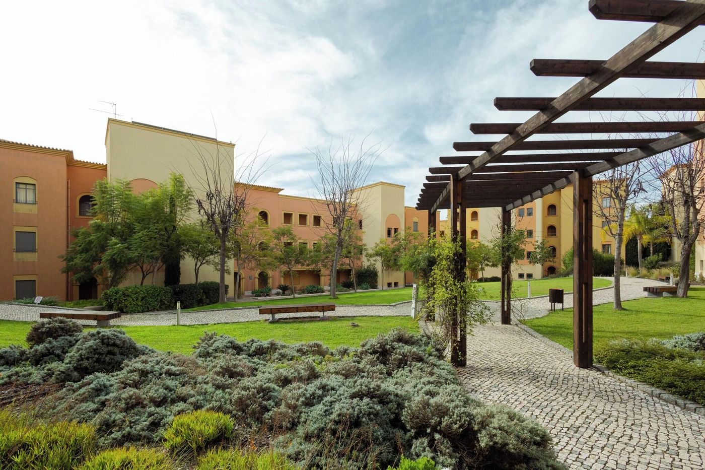 The-Residences-at-Victoria-General-view-9