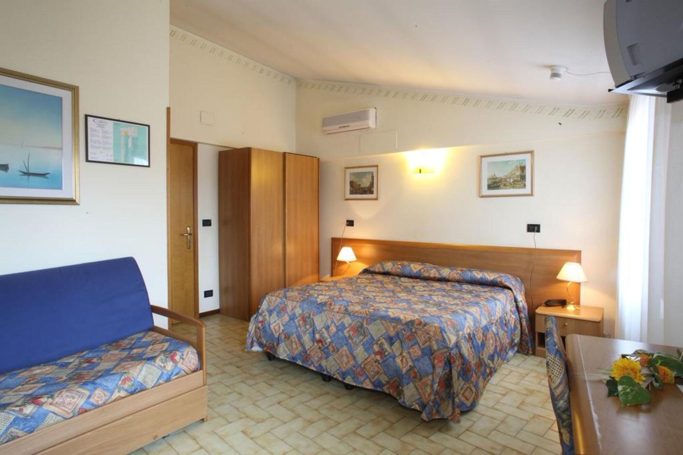 Albergo Alla Campana-Italy-Venezia-Room-8