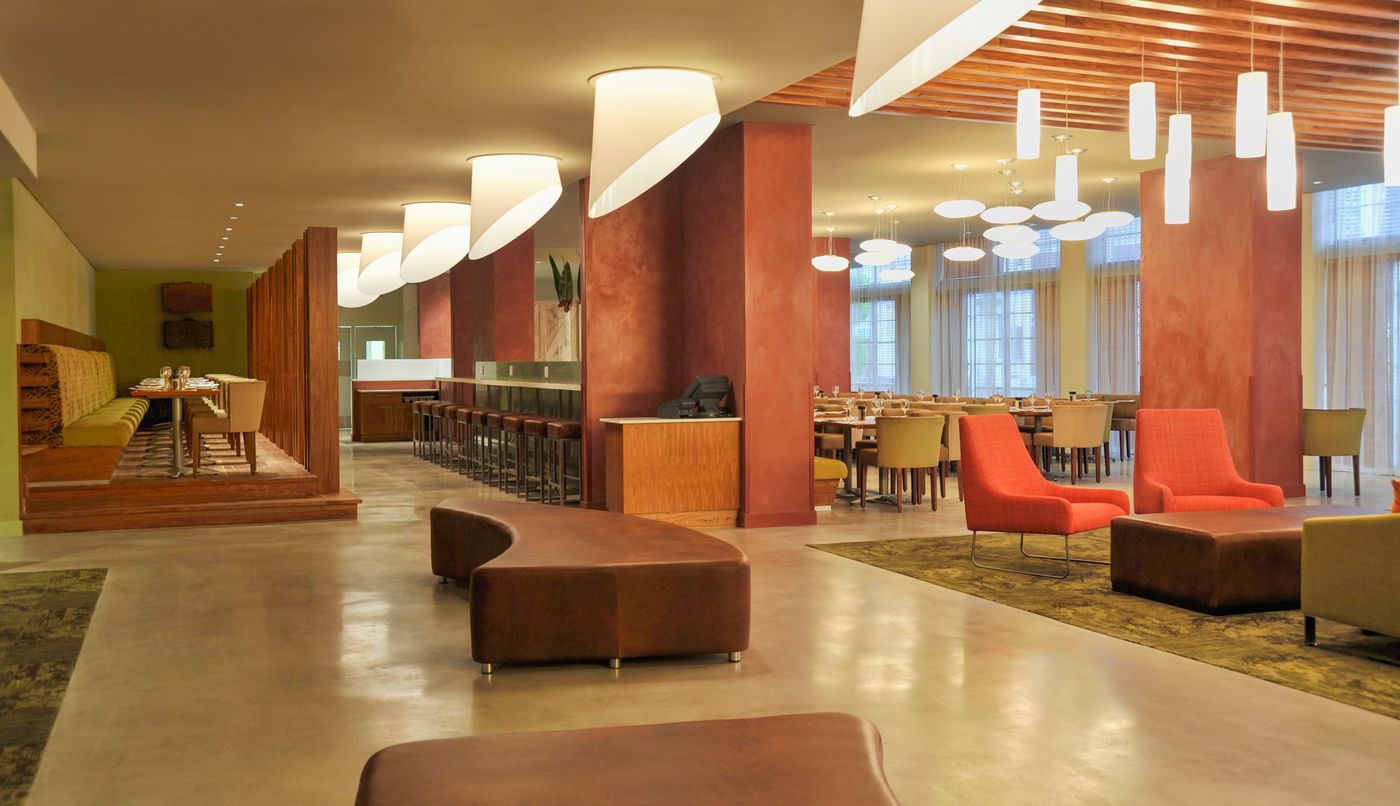 Garden-Court-Victoria-Junction-Hotel-Restaurant-14