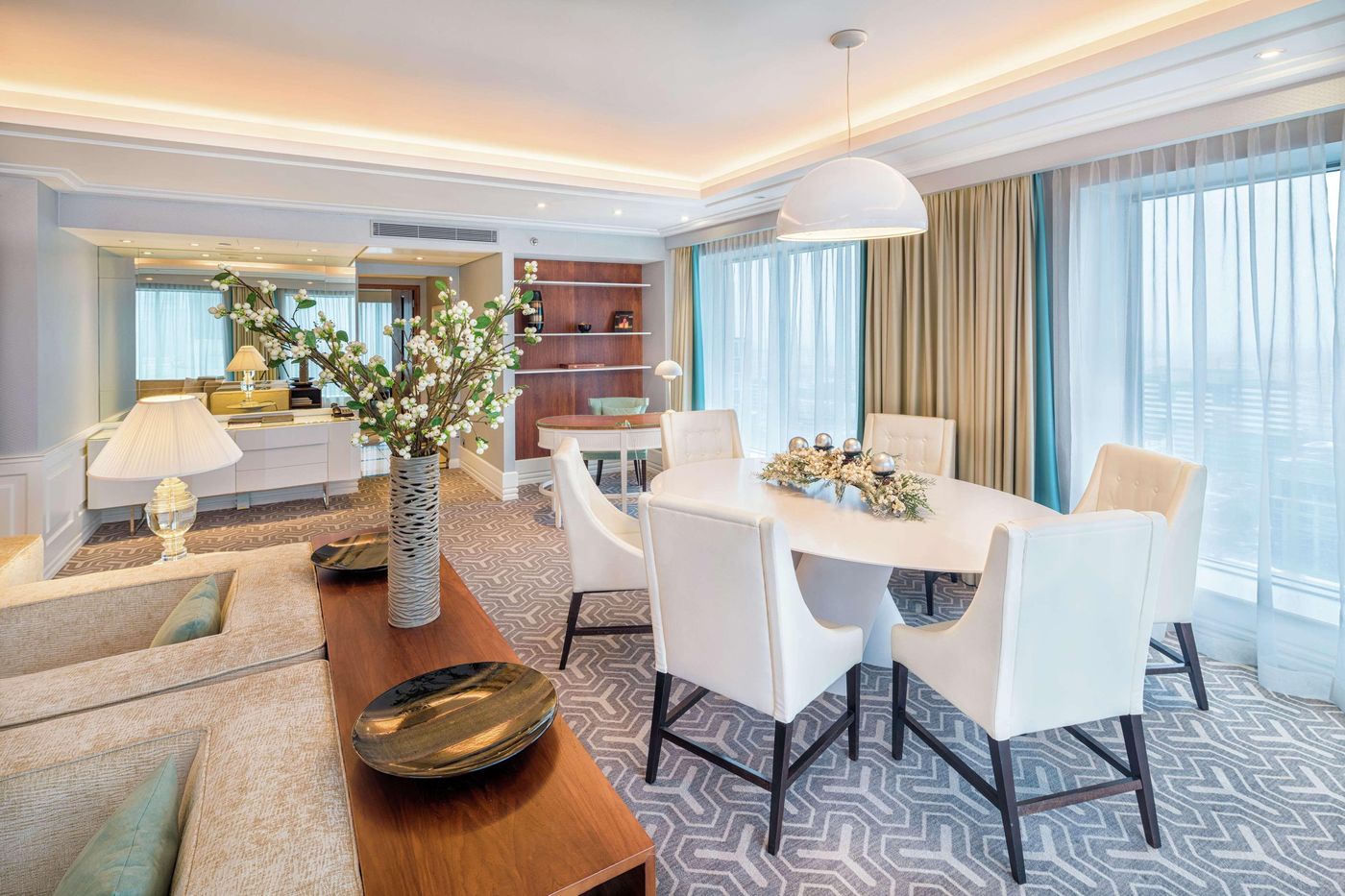 Hilton-Warsaw-City-Room-11