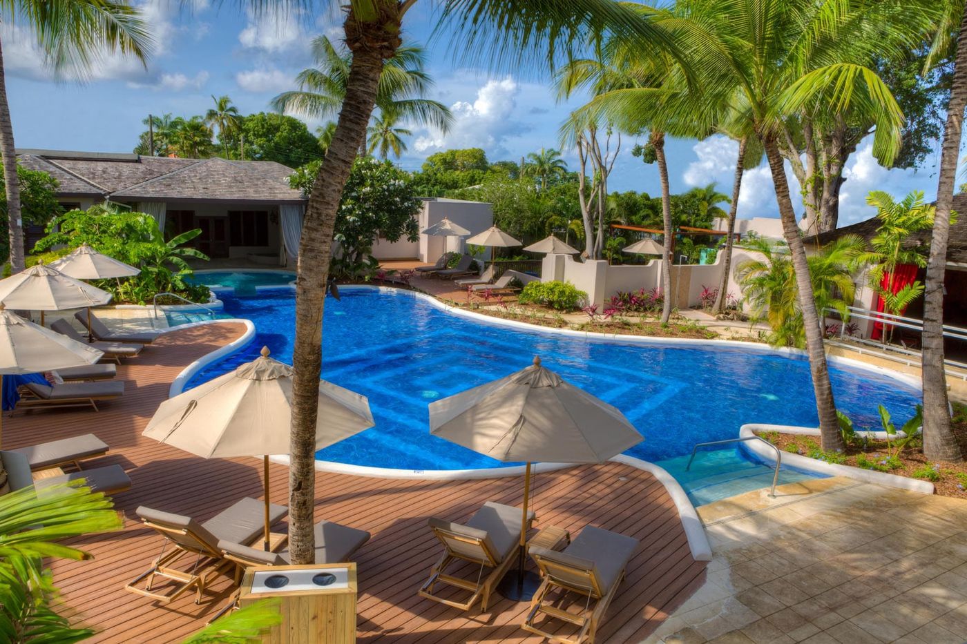 Waves Hotel & Spa by Elegant Hotels