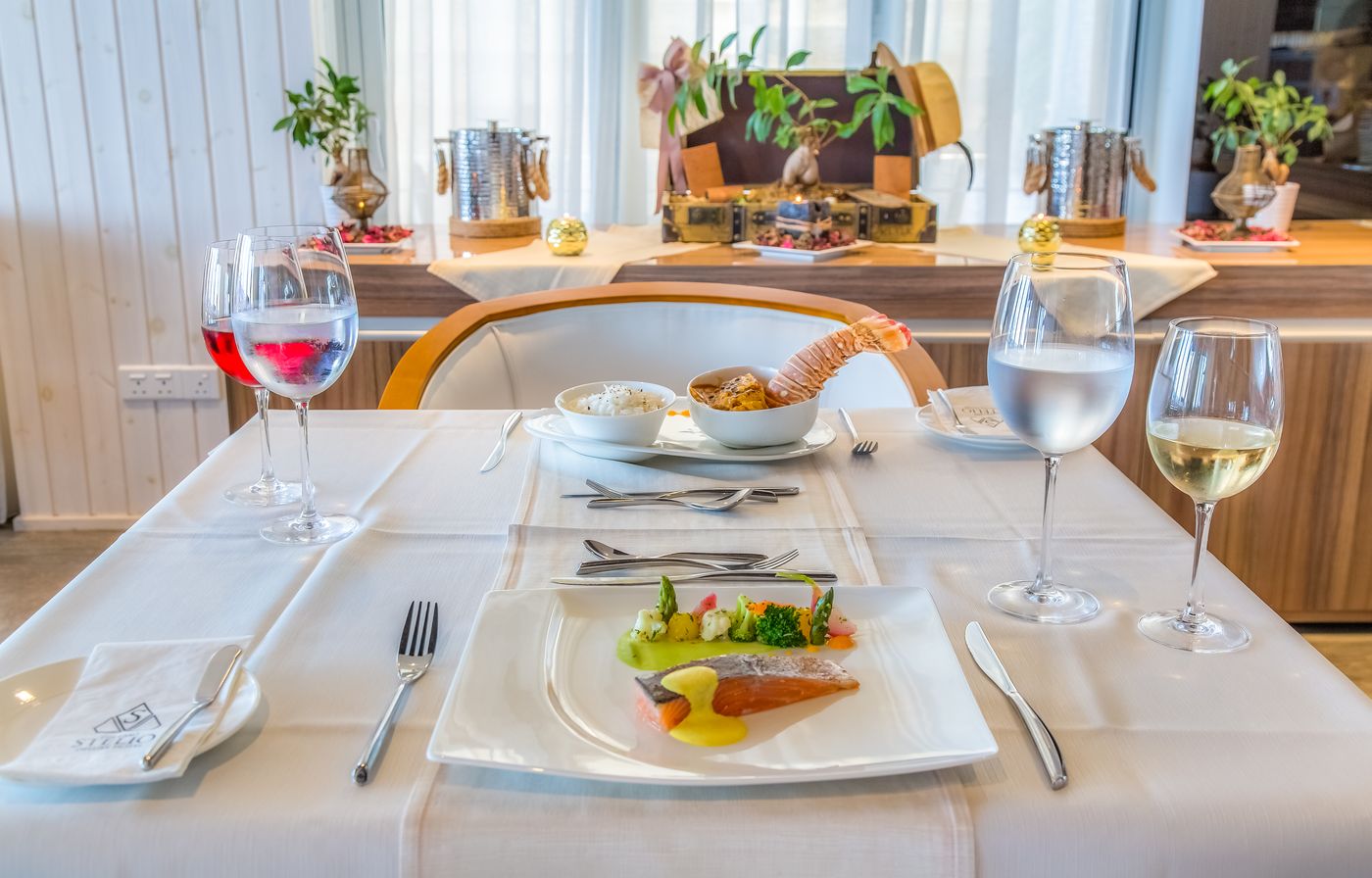 The-Ciao-Stelio-Deluxe-Hotel-Restaurant-47