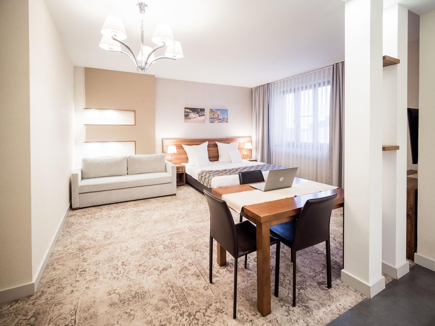 Aparthotel-Miodowa-General-view-2