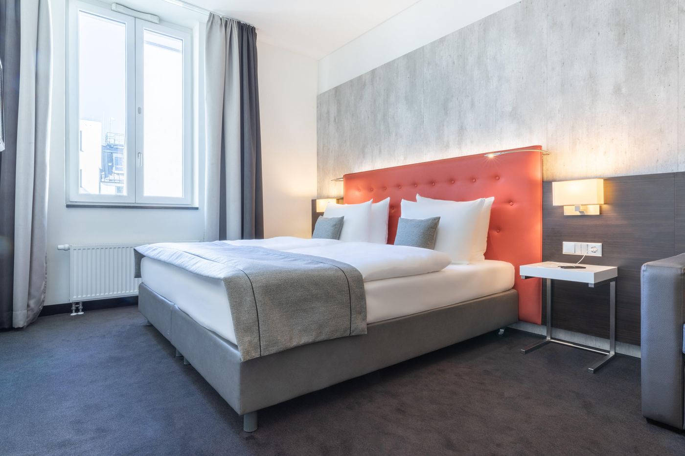 Select-Hotel-Berlin-The-Wall-Room-20