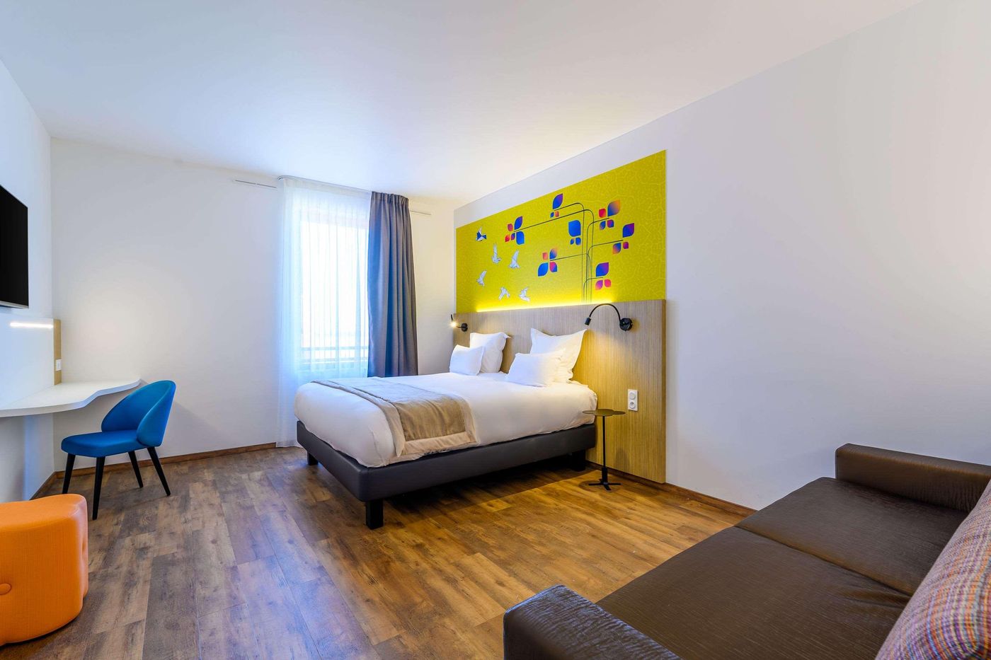 Kyriad Prestige Amiens - Poulainville Spa-France-POULAINVILLE-Room-10