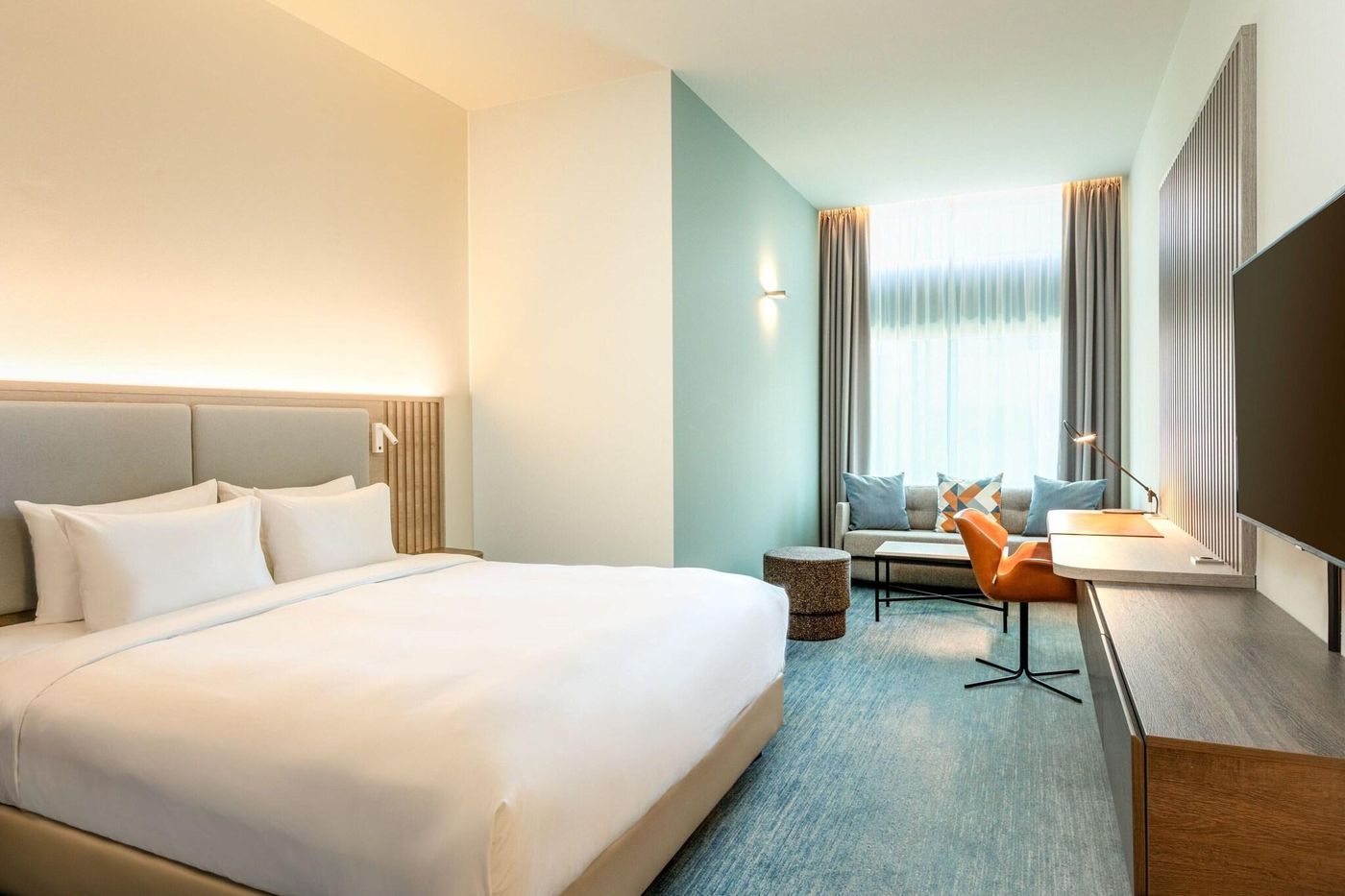 Courtyard-By-Marriott-Amsterdam-Arena-Room-11