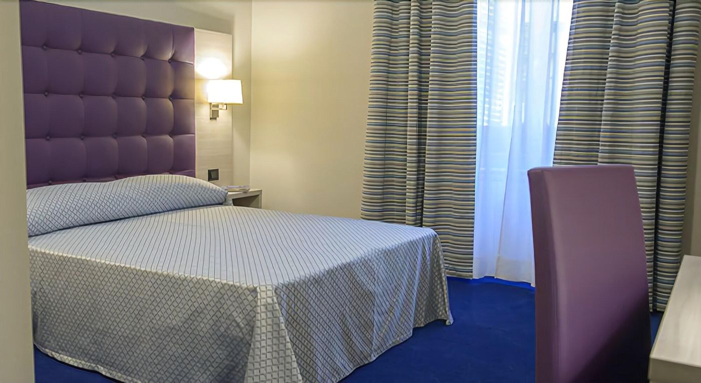 Hotel Torino Porta Susa - Italy - TURIN - Room - 6