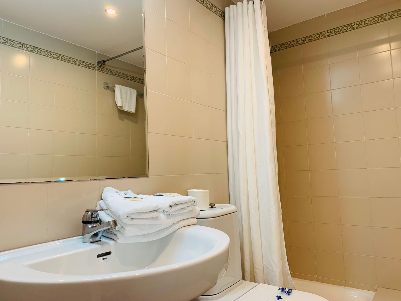 Apartamentos-El-Porton-Room-49