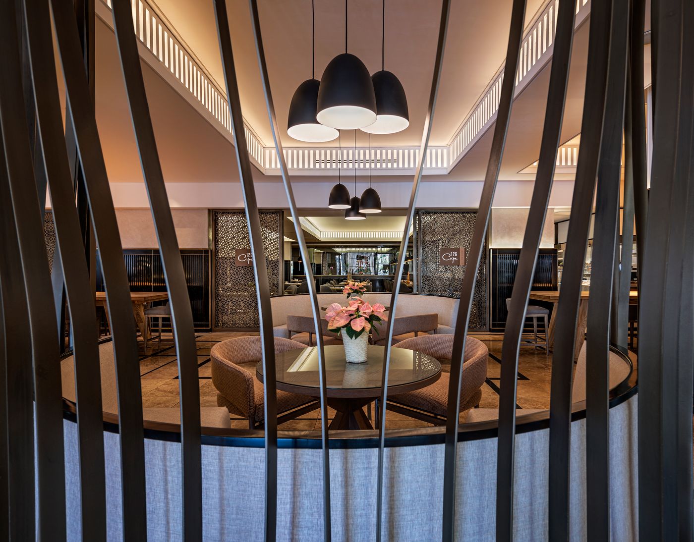 Hyatt-Regency-Cape-Town-Lobby-27