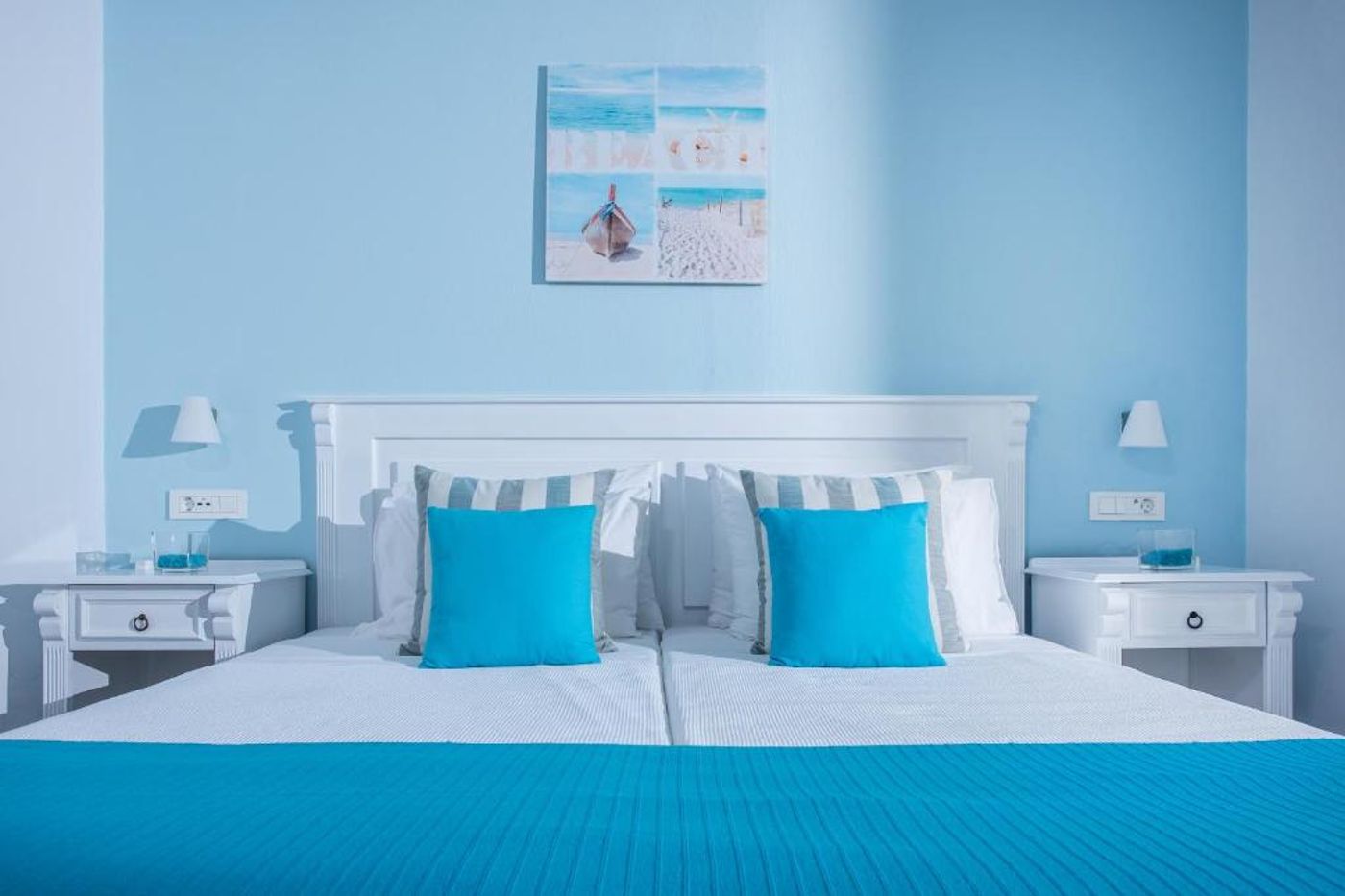 Alexander-House-Hotel-Room-14