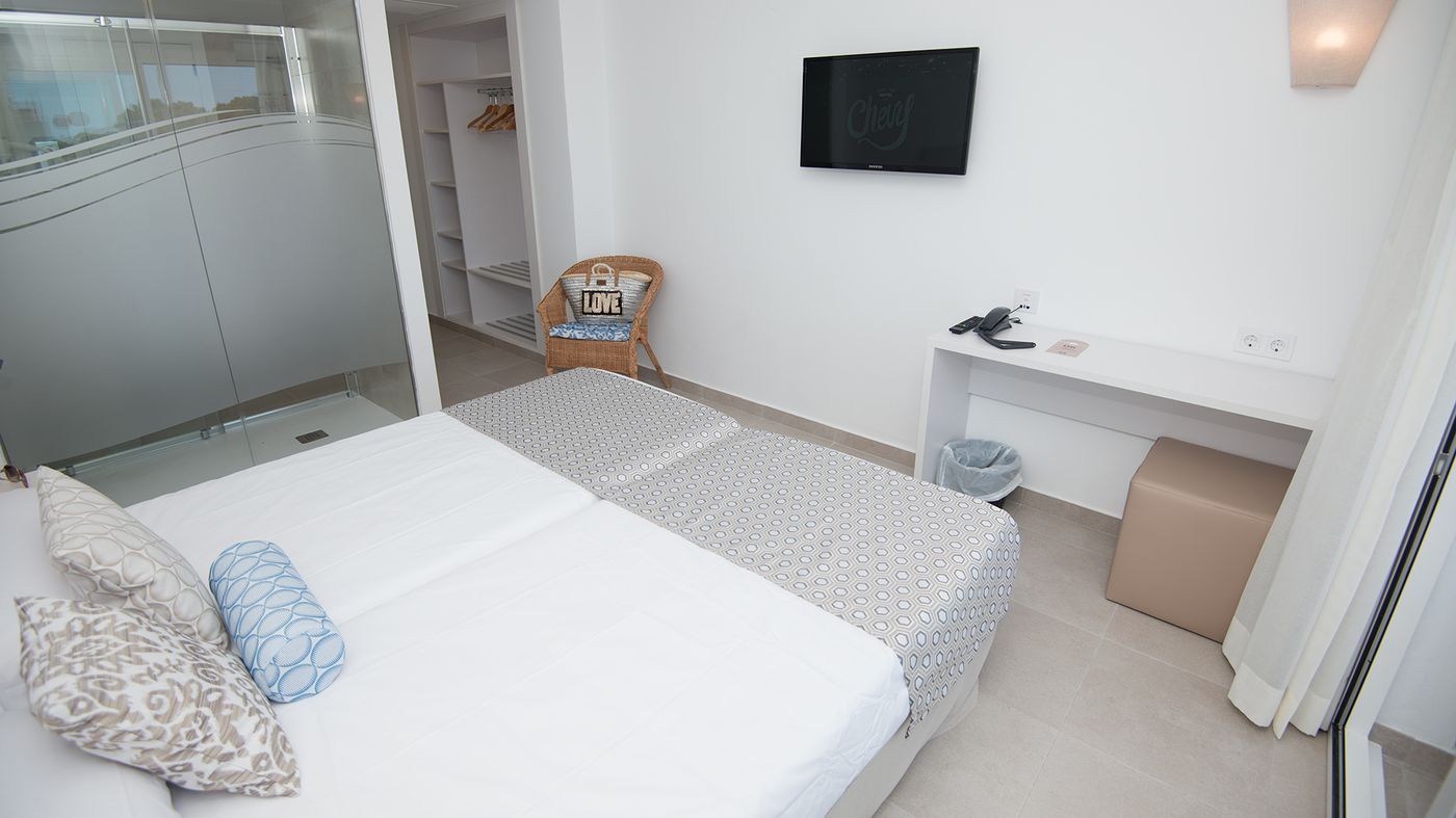 Chevy Hotel & Suites