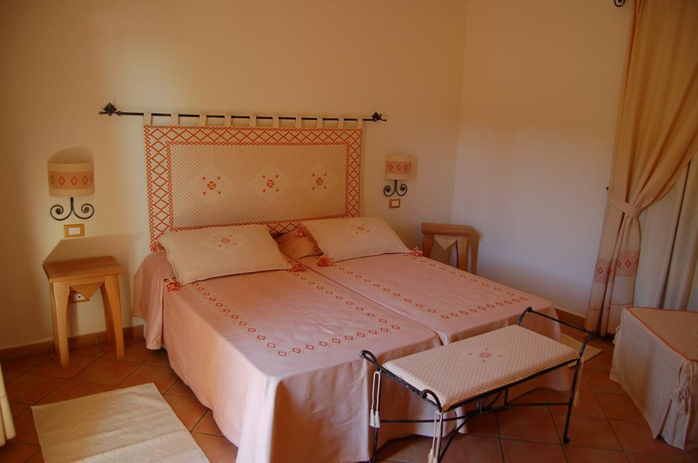 Relais-du-Silence-Aldiola-Country-Resort-Room-21