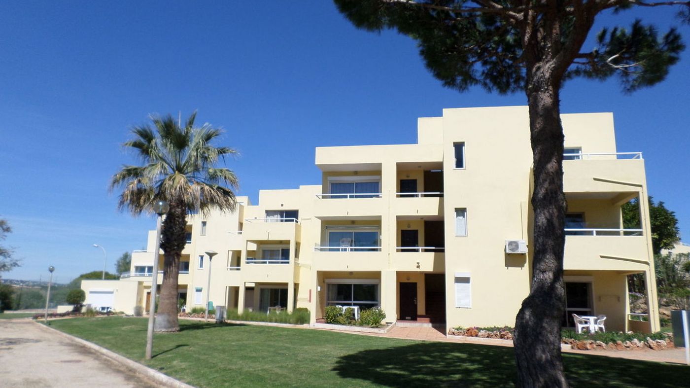 Parque-Mourabel--Pe-Do-Lago-and-Oasis-Village-General-view-5