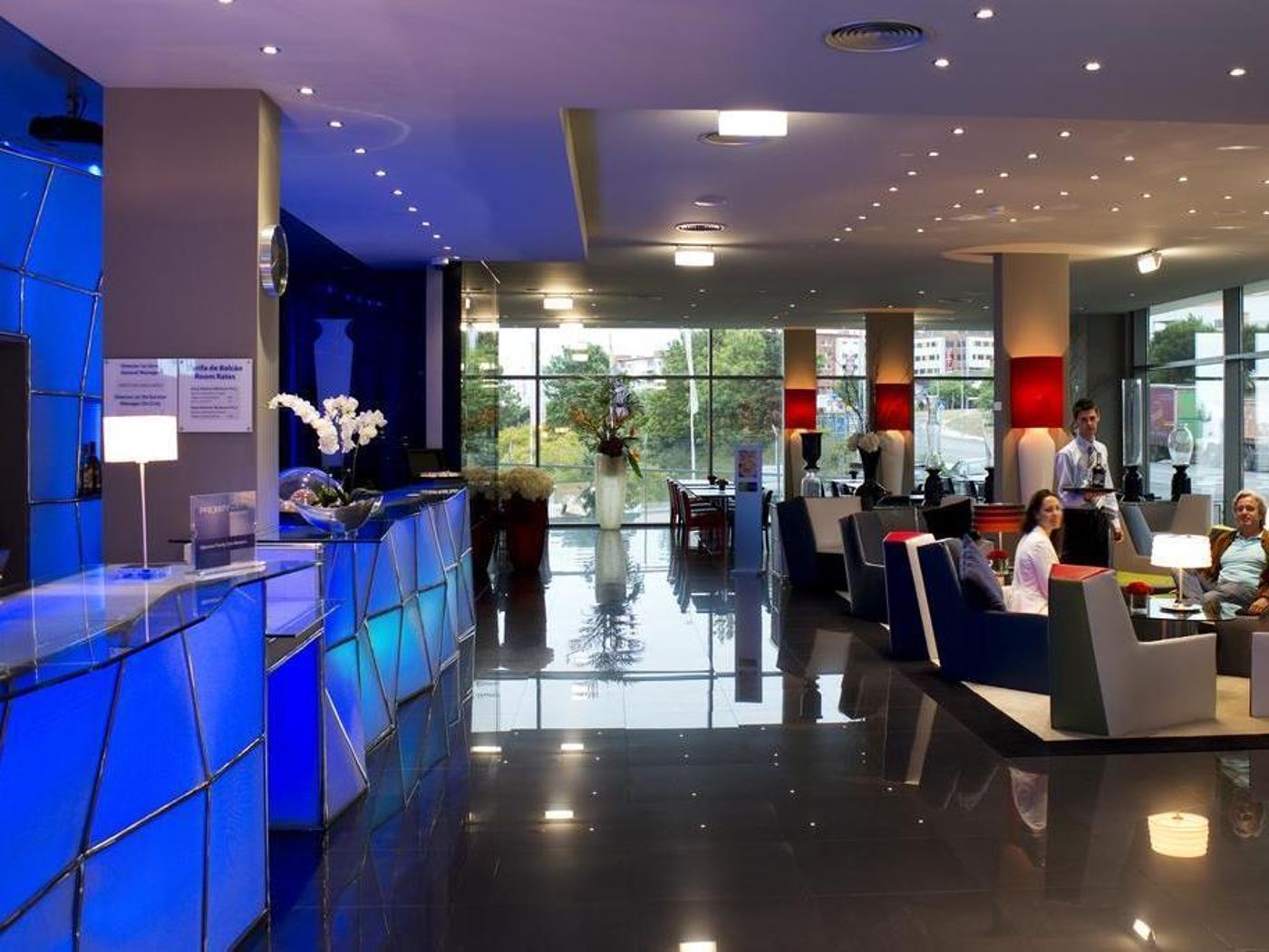 Holiday Inn Express Lisbon Alfragide-Portugal-ALFRAGIDE-Lobby-1