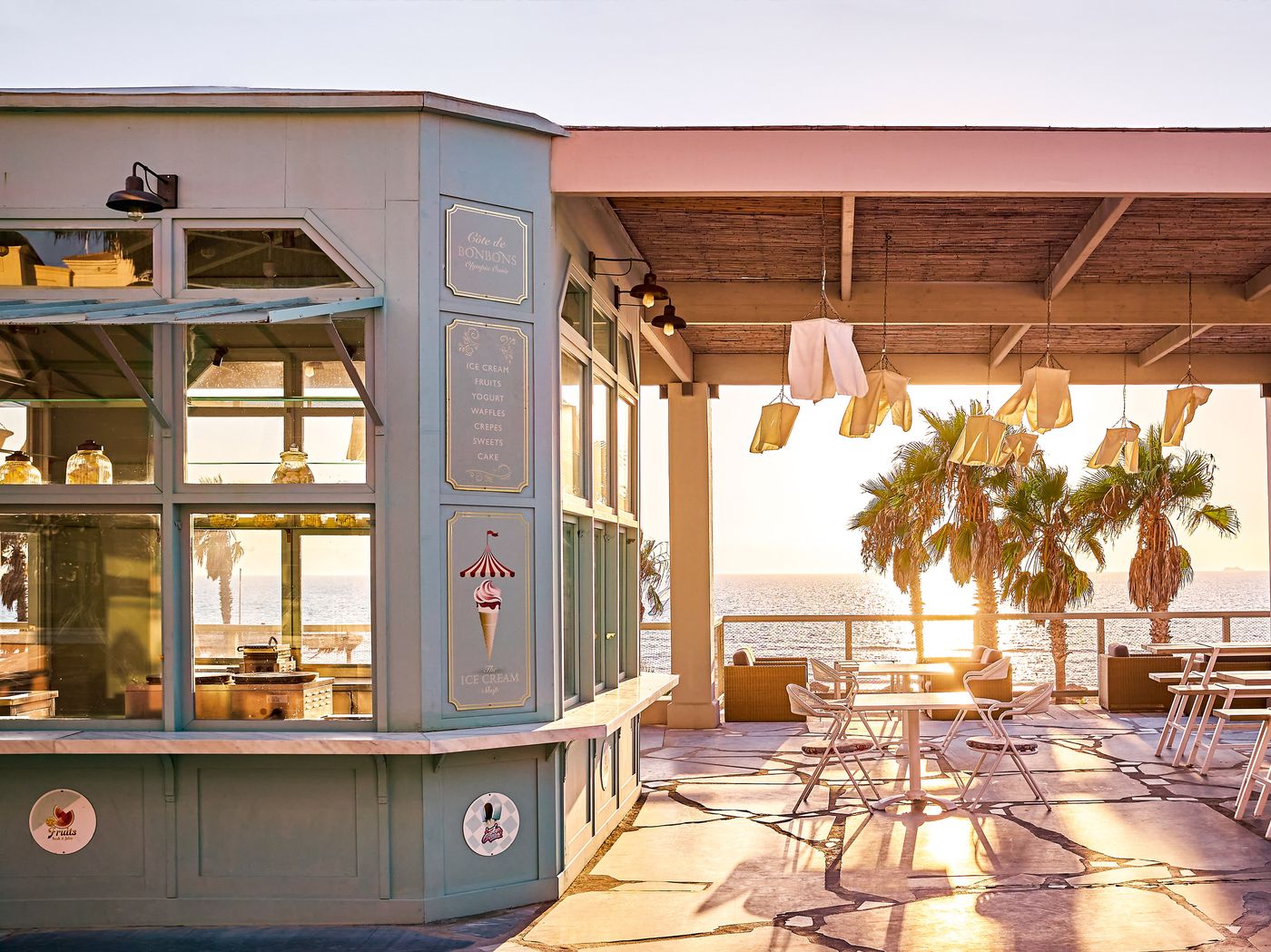 Grecotel-Olympia-Oasis-Village---Aqua-Park-Bar-12