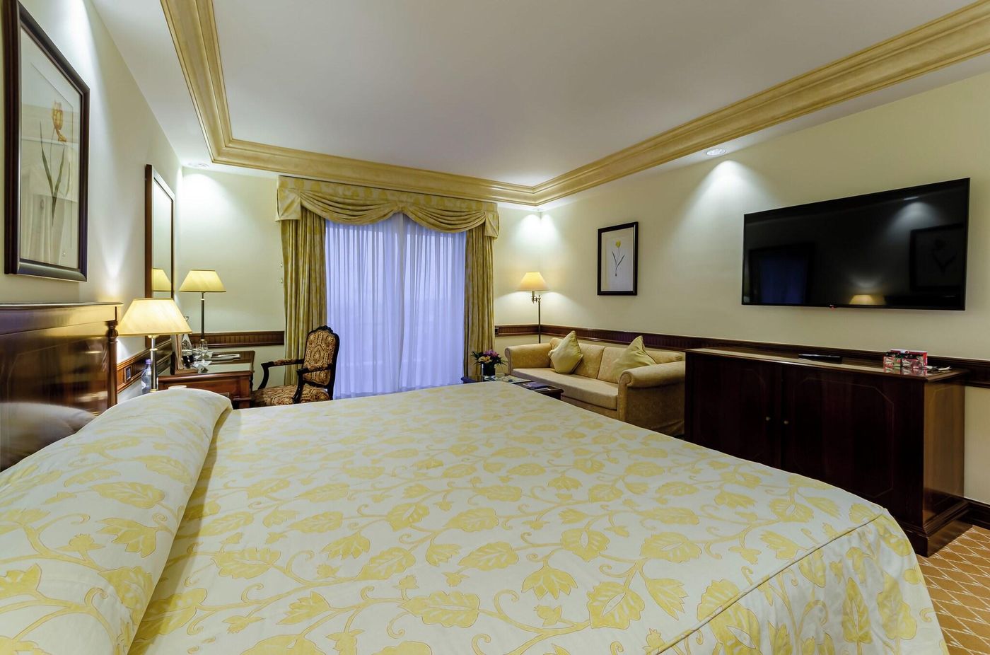 Olissippo-Lapa-Palace----The-Leading-Hotels-World-Room-41