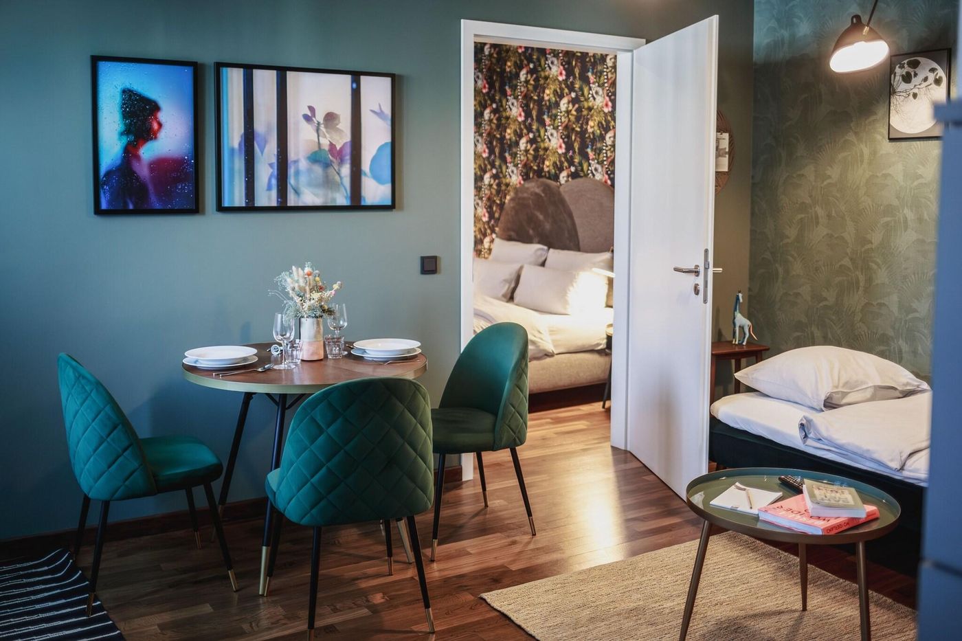 The-Circus-Hotel-Room-33