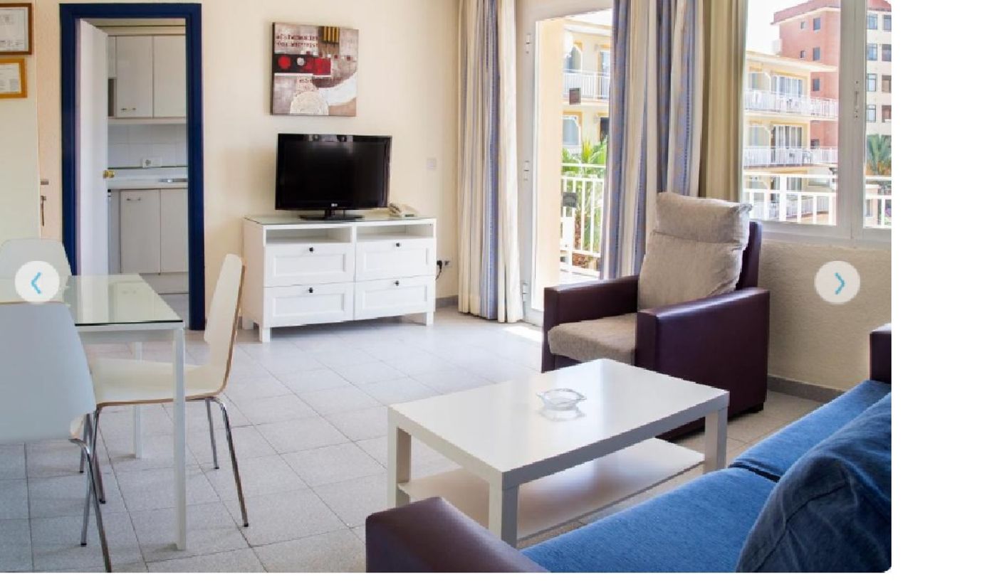 Ecuador-Park-Room-27