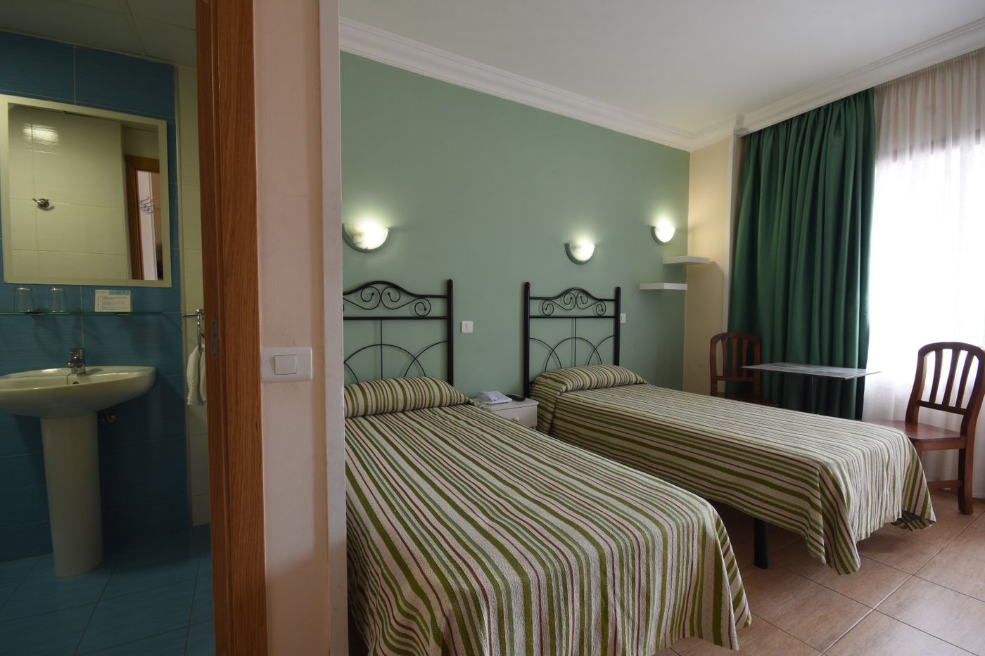 Tinoca-Apartments-Room-11