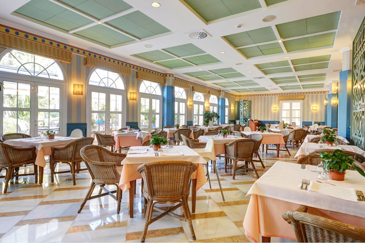 Grupotel-Playa-Club-Restaurant-20