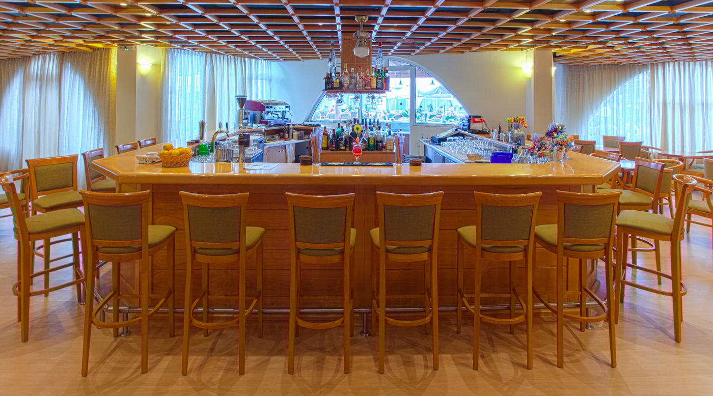 Continental-Palace-Bar-43