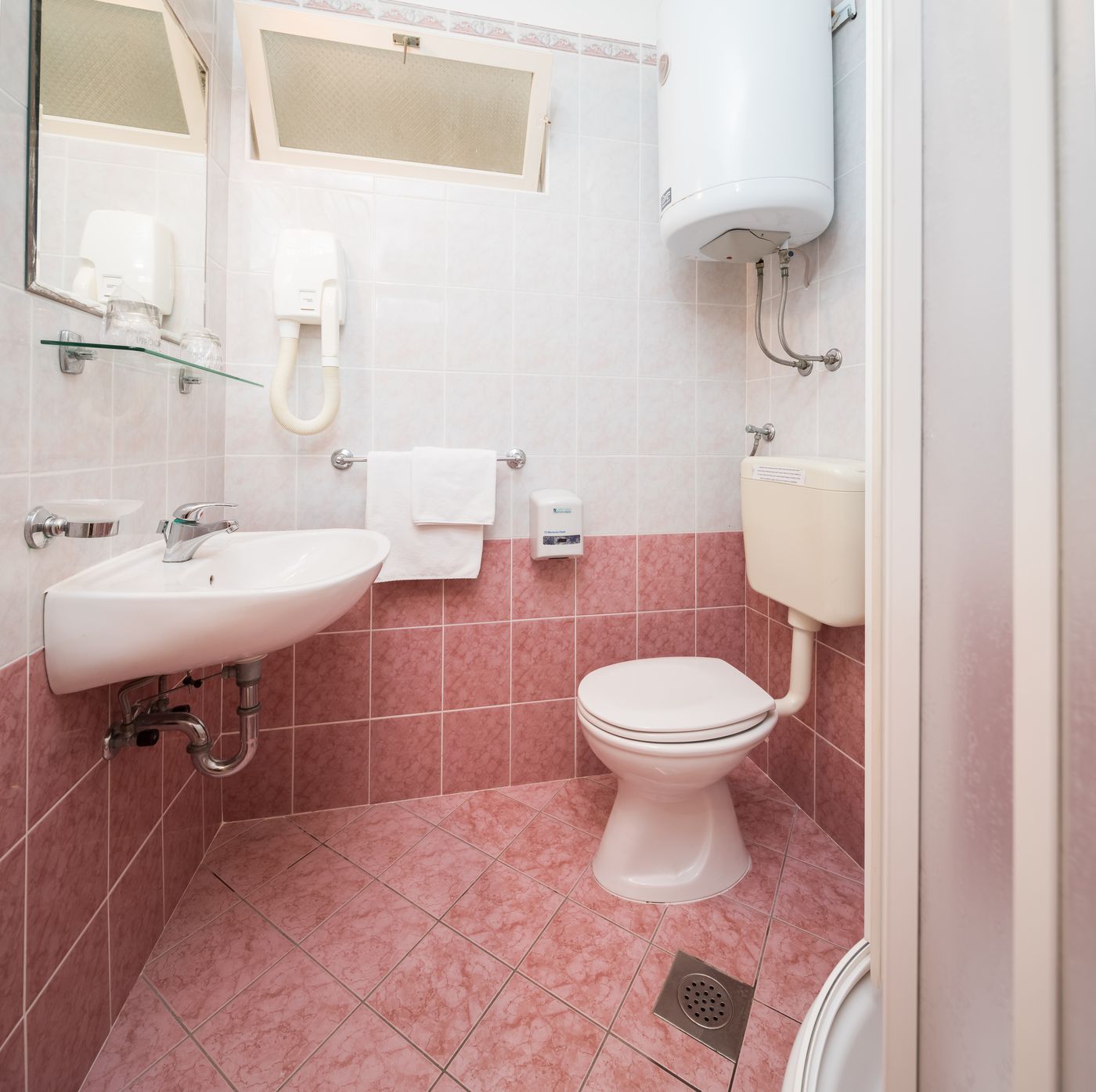 Adriatiq-Resort-Fontana-Deluxe-Room-43