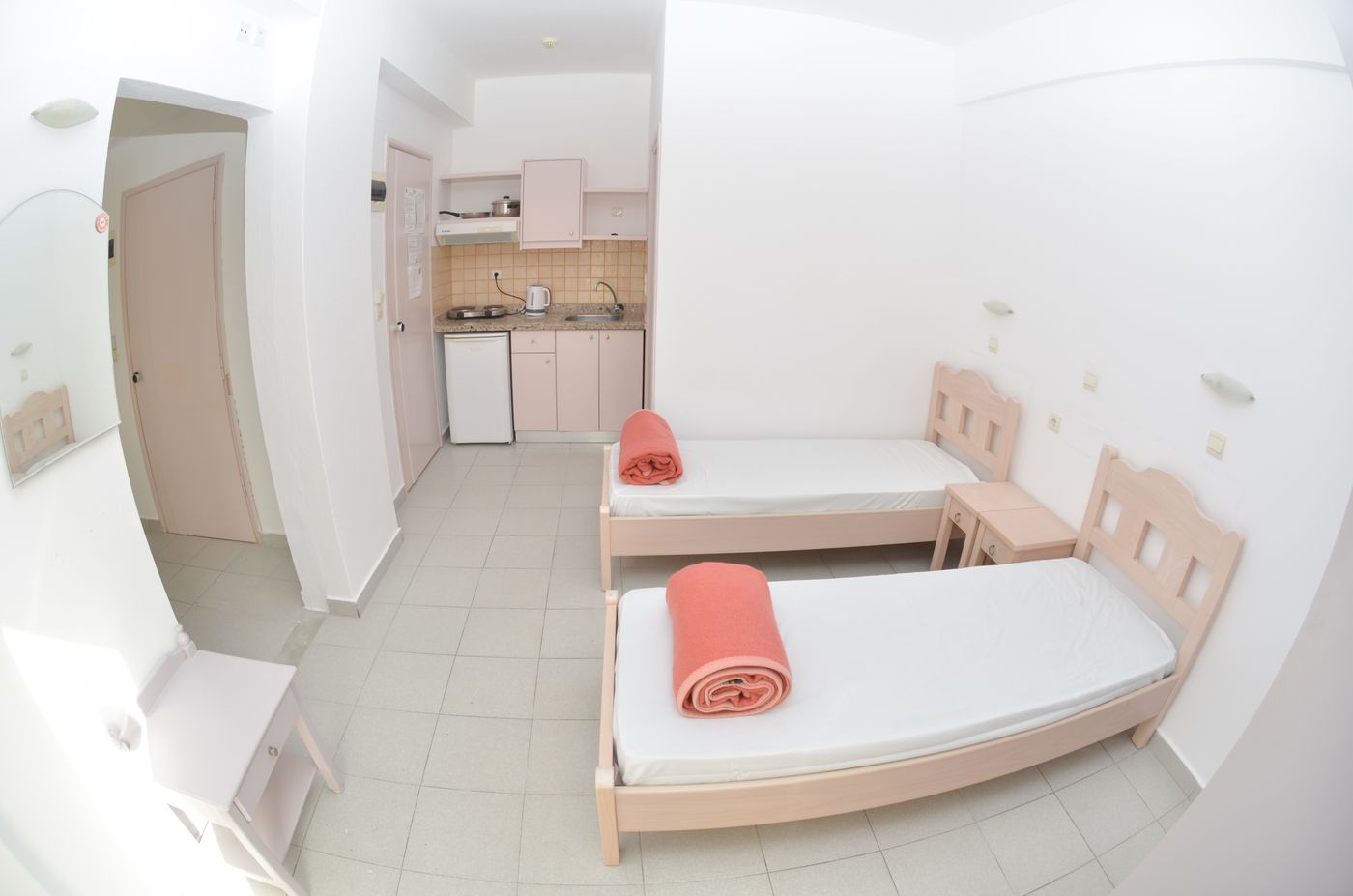 Stonewell Studios Malia