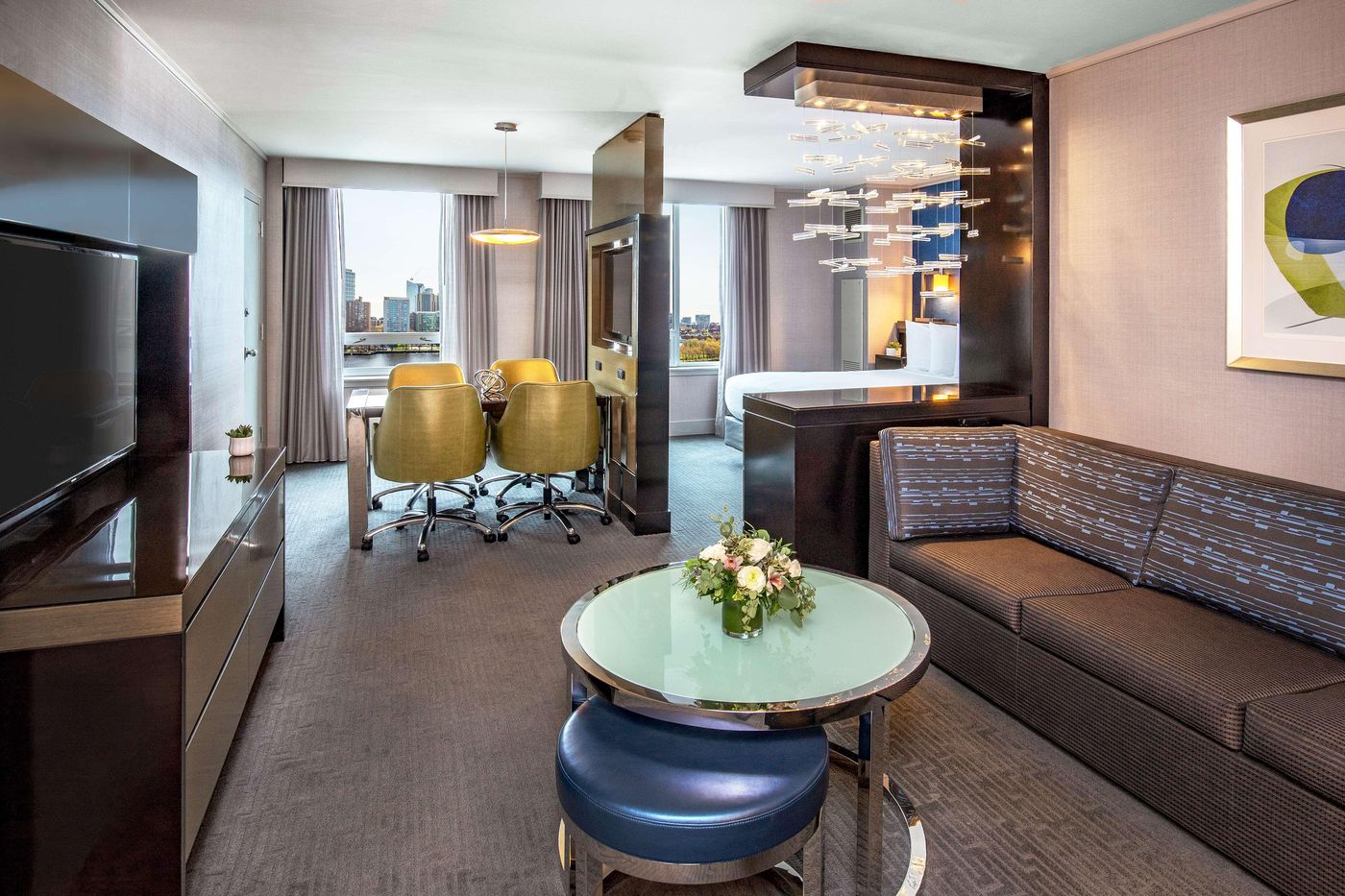 The-Royal-Sonesta-Boston-Room-6