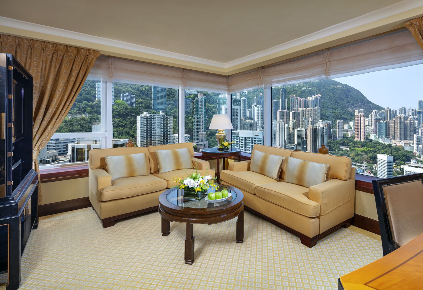 Conrad-Hong-Kong-Room-11