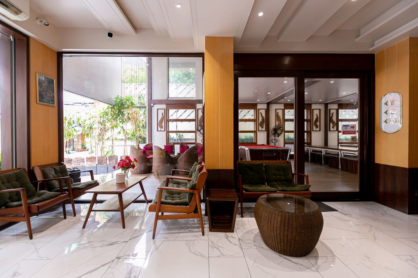 A-Sleep-Bangkok-Hotel-Sathorn-Lobby-13