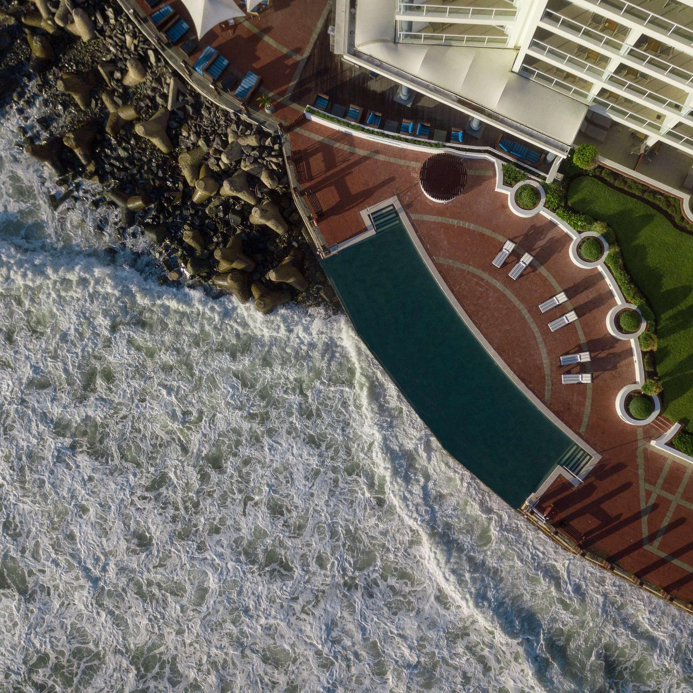 Radisson-Blu-Hotel-Waterfront-General-view-105