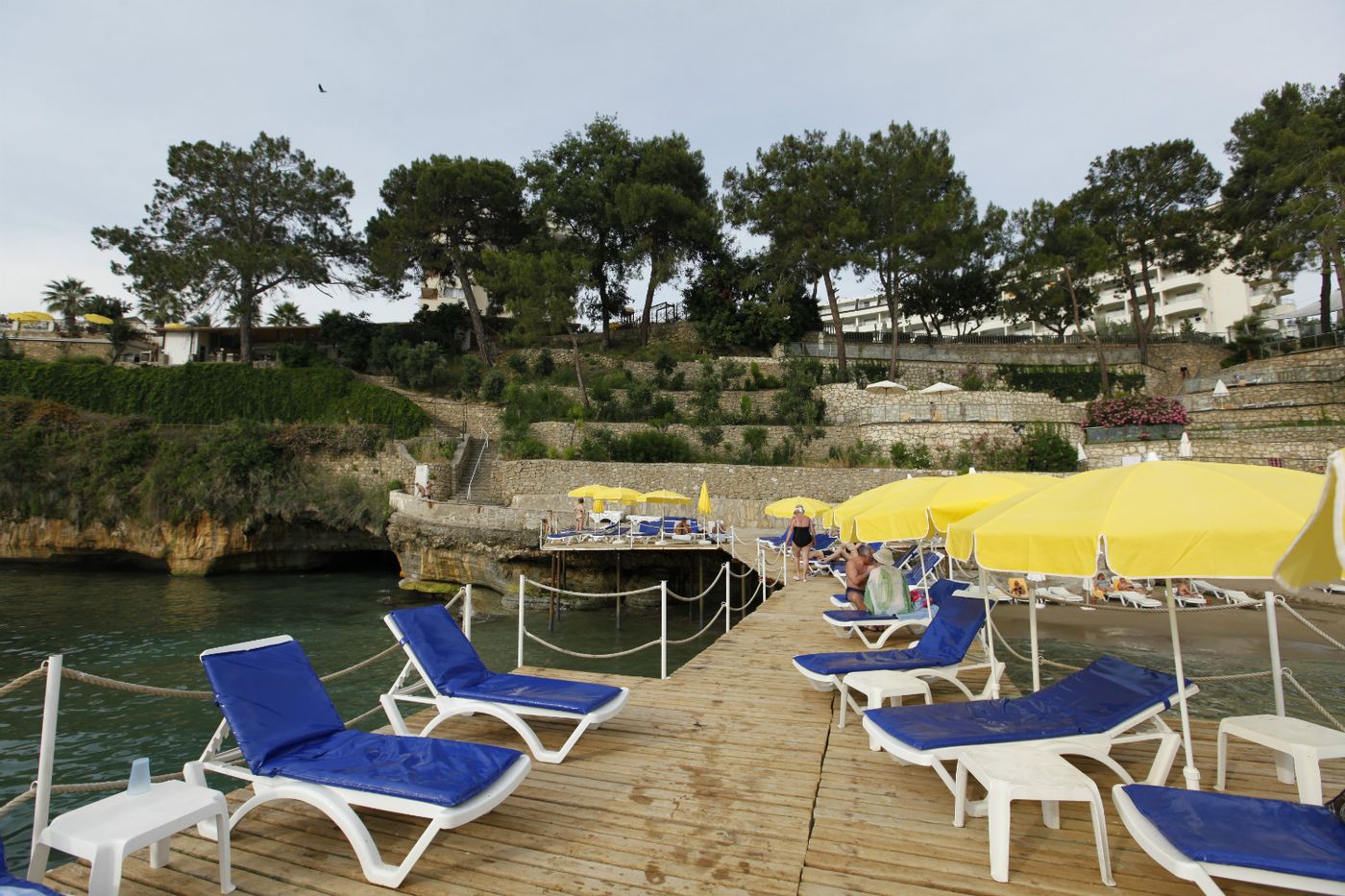 Aska-Bayview-Pool-23