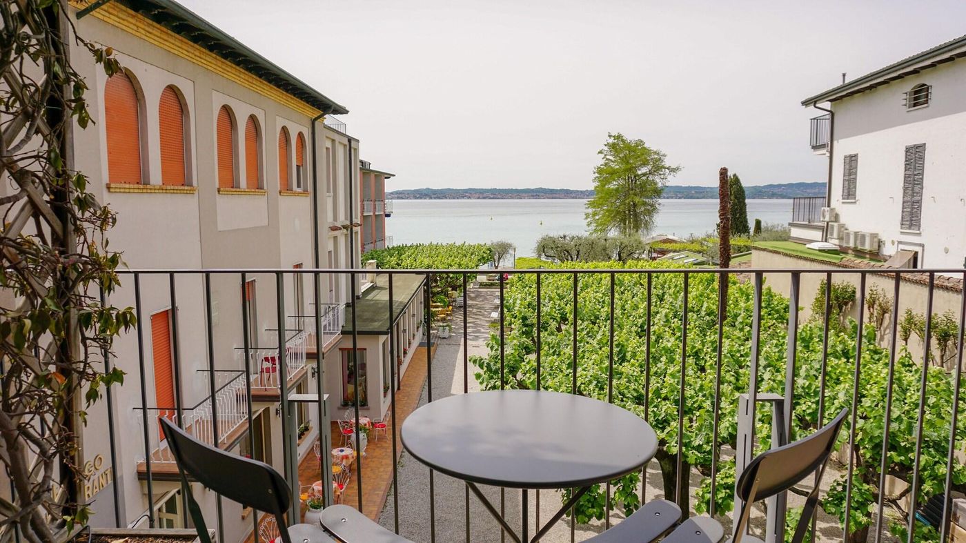 Hotel Mavino-Italy-SIRMIONE-General view-2