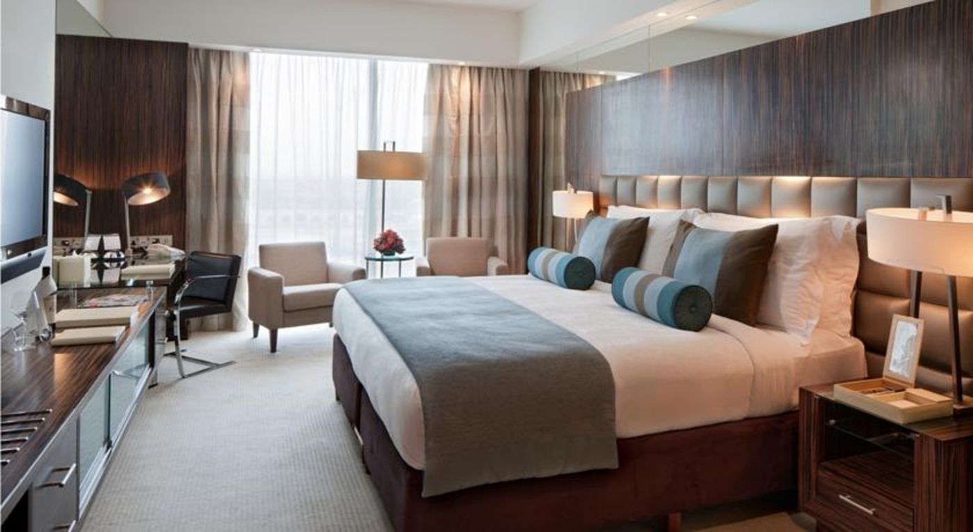 Bonnington Jumeirah Lakes Towers