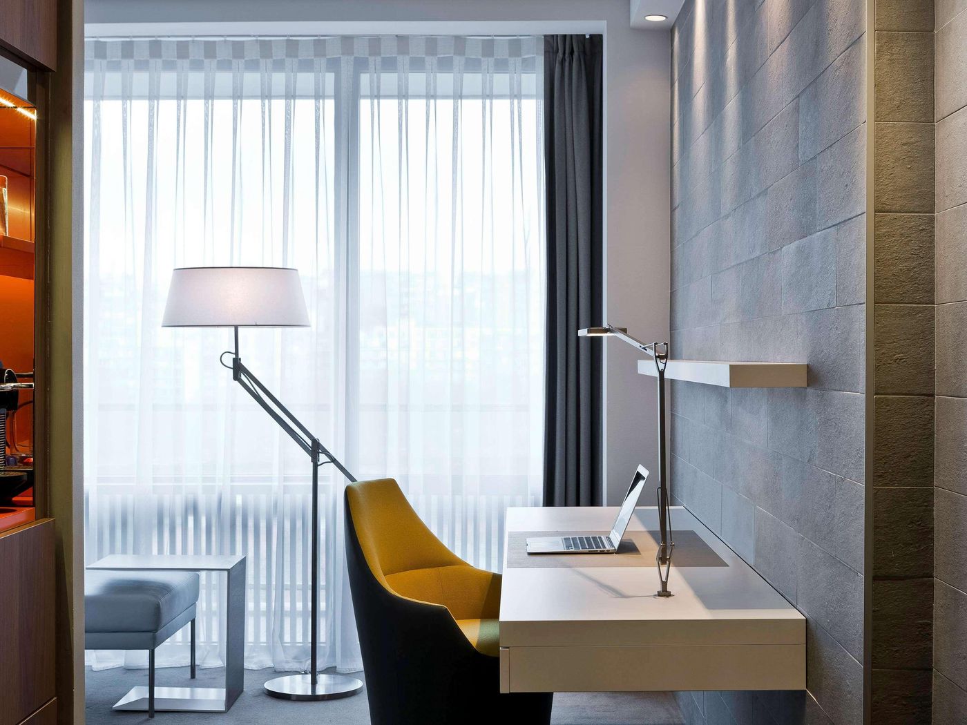 Pullman-Paris-Tour-Eiffel-Room-47