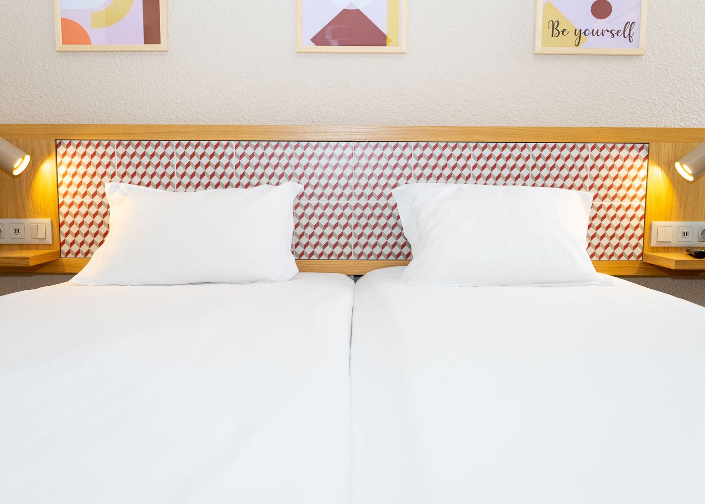 Flag-Lisboa-Oeiras-Room-7