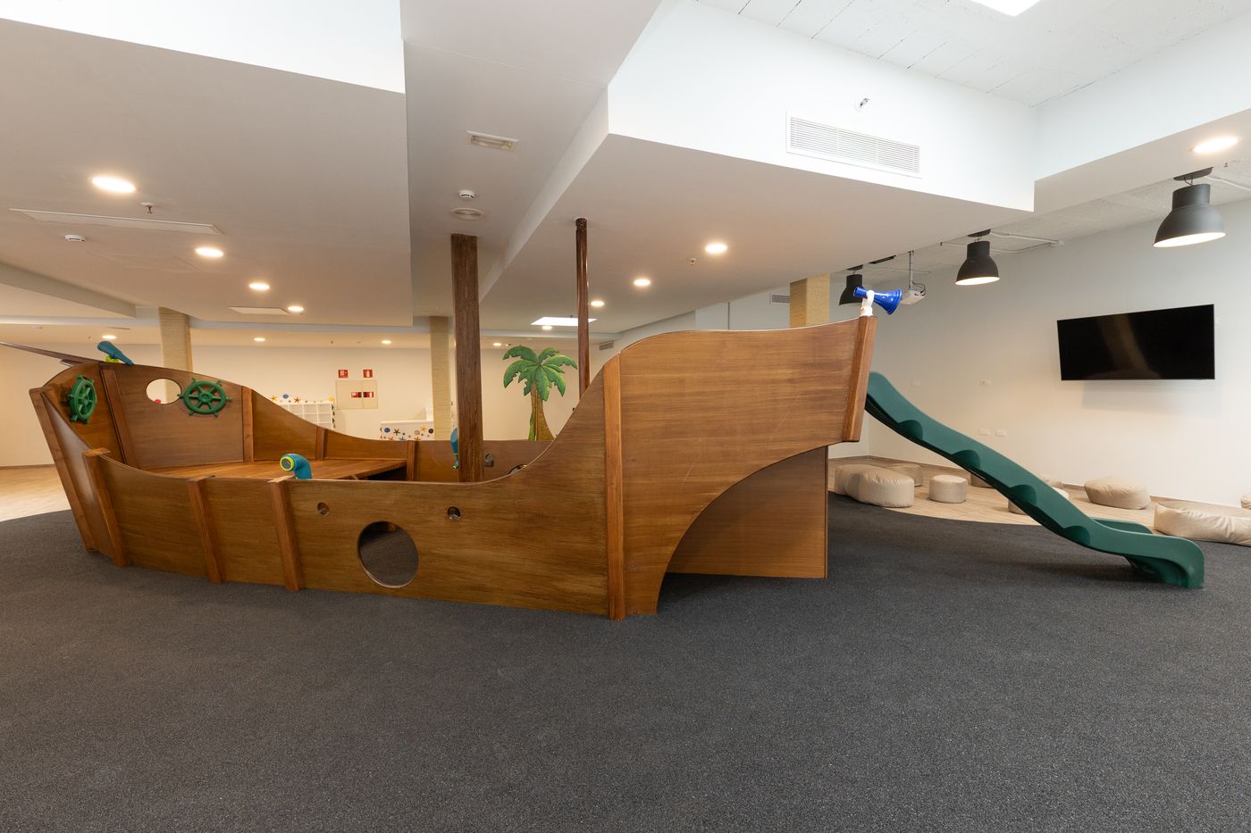 Gran-Castillo-Tagoro-Family---Fun-Playa-Blanca-Sports-and-Entertainment-73