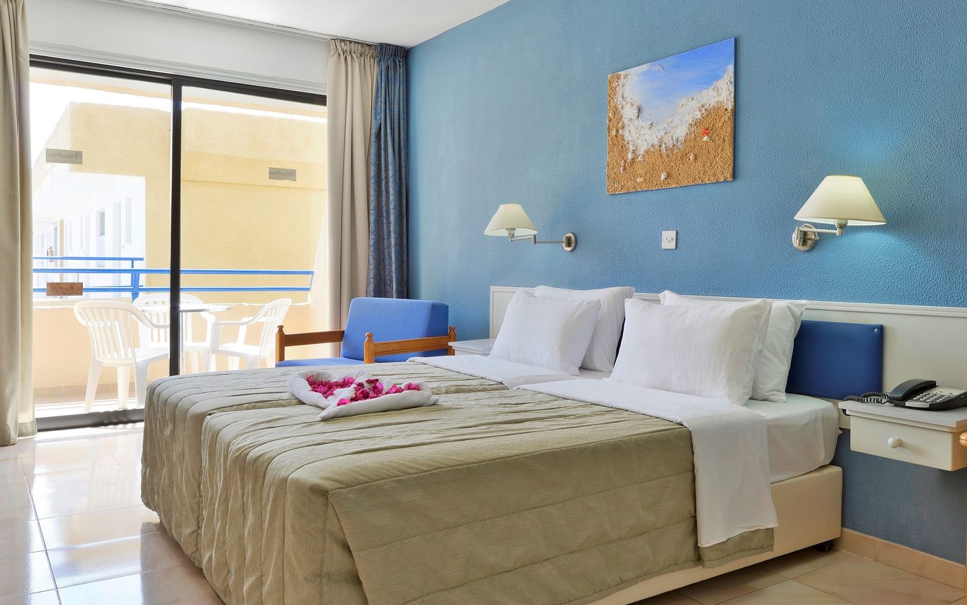 Napa-Prince-Apartments-Room-17