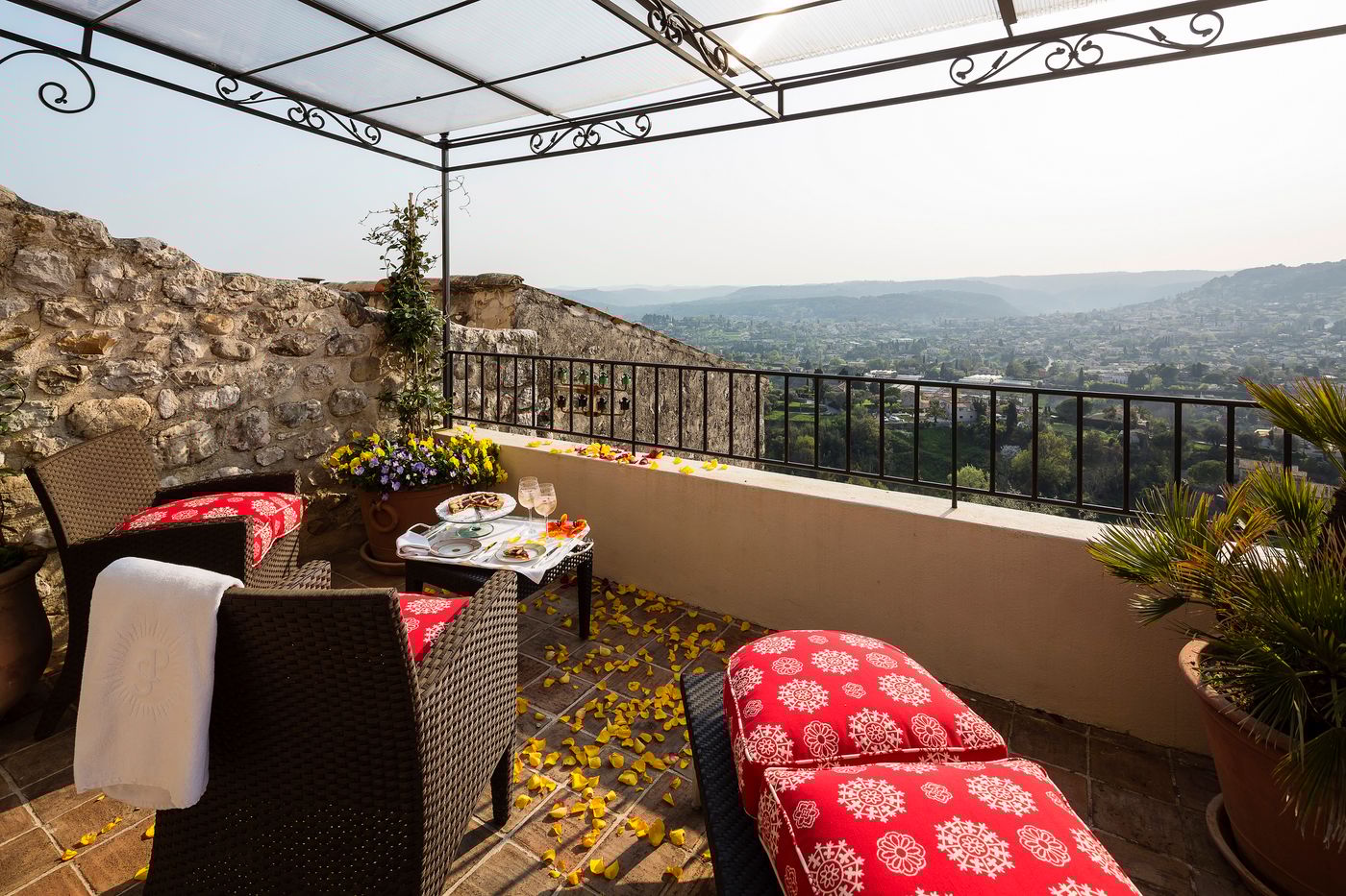 Le-Saint-Paul-Room-17