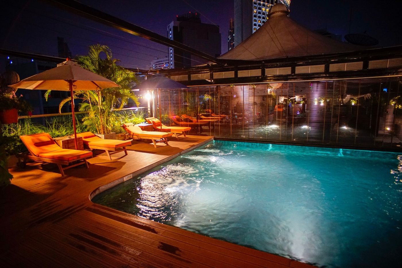 Galleria-10-Sukhumvit-by-Compass-Hospitality-Pool-47
