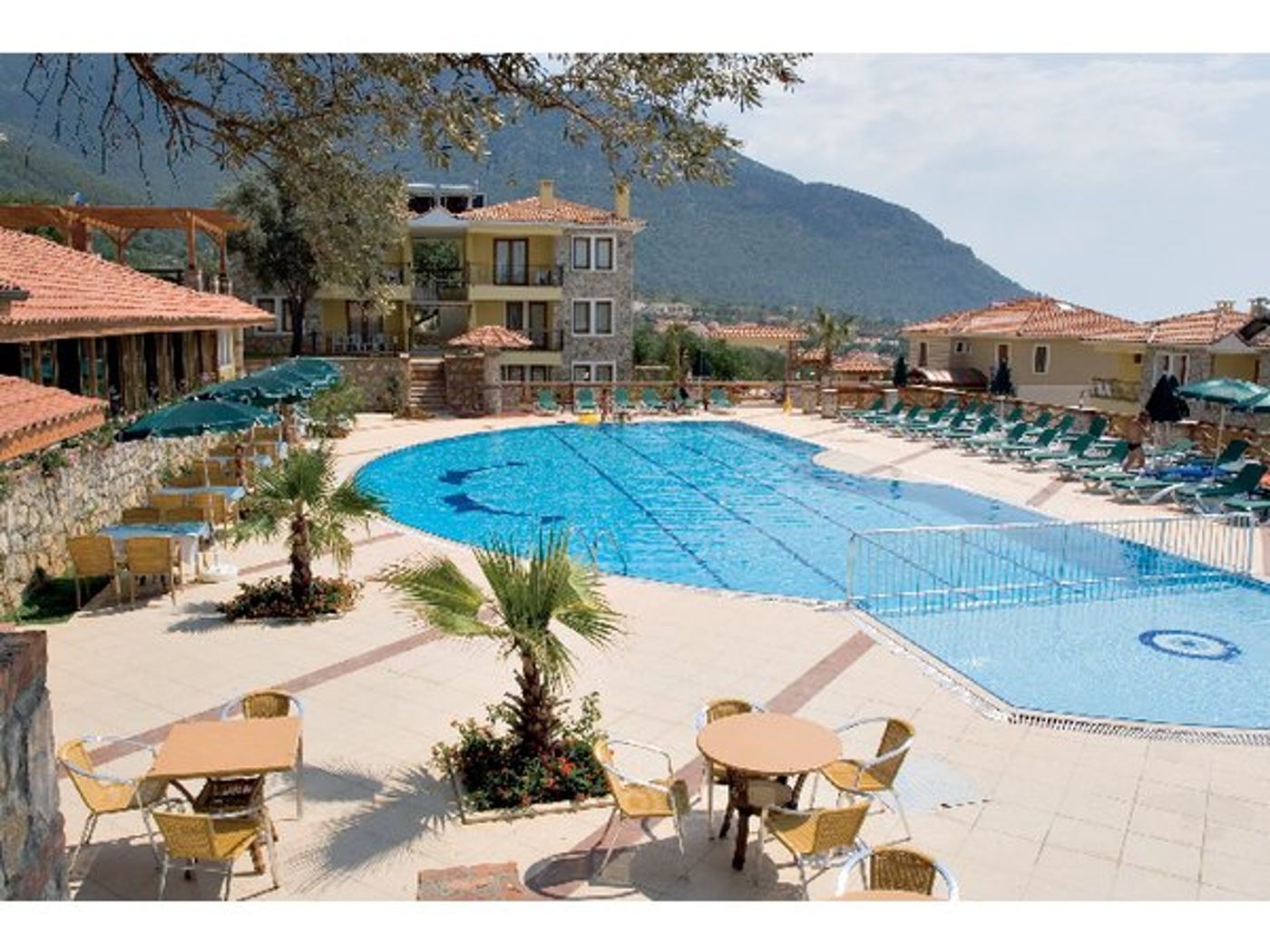 Perdikia Hill Hotel & Apartments