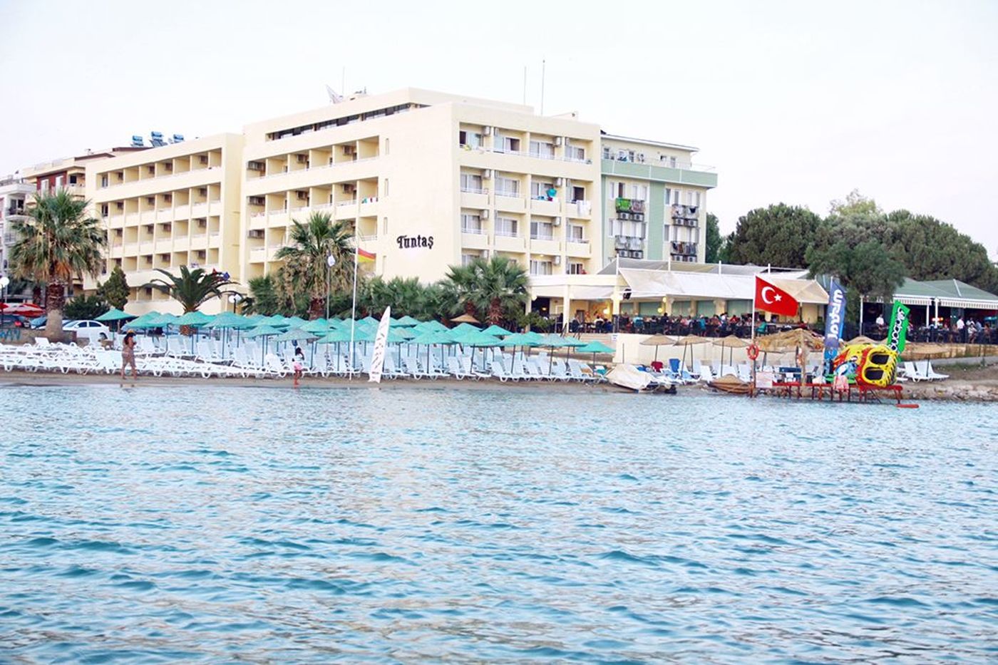 Tuntas Beach Hotel Altinkum