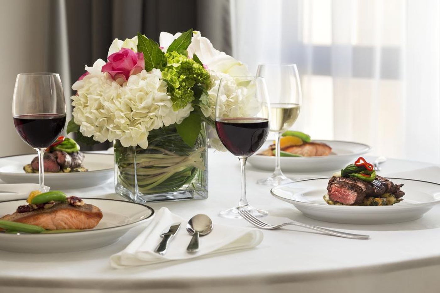 Executive-Le-Soleil-Restaurant-16