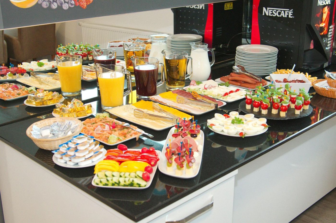 Hotel Hausen Obertshausen Frankfurt - Germany - OBERTSHAUSEN - Restaurant - 2